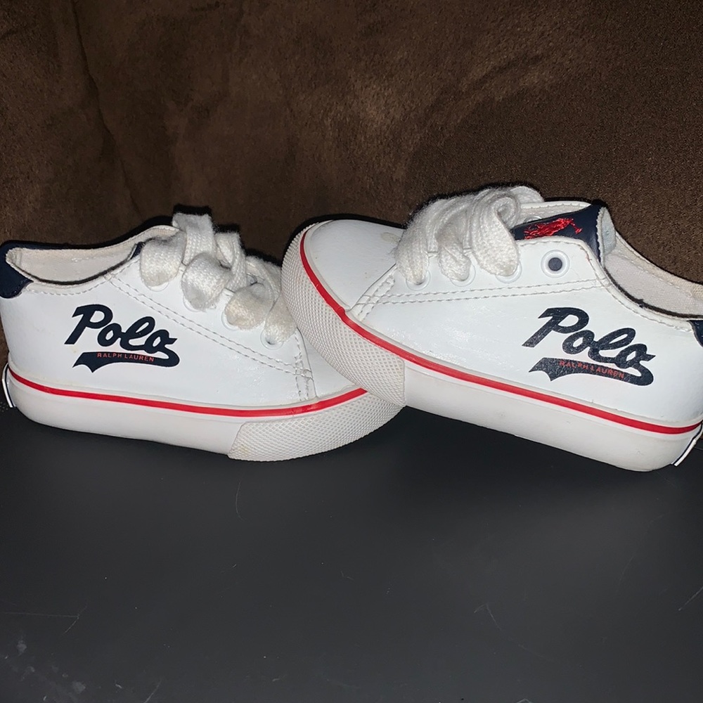 Baby shoes